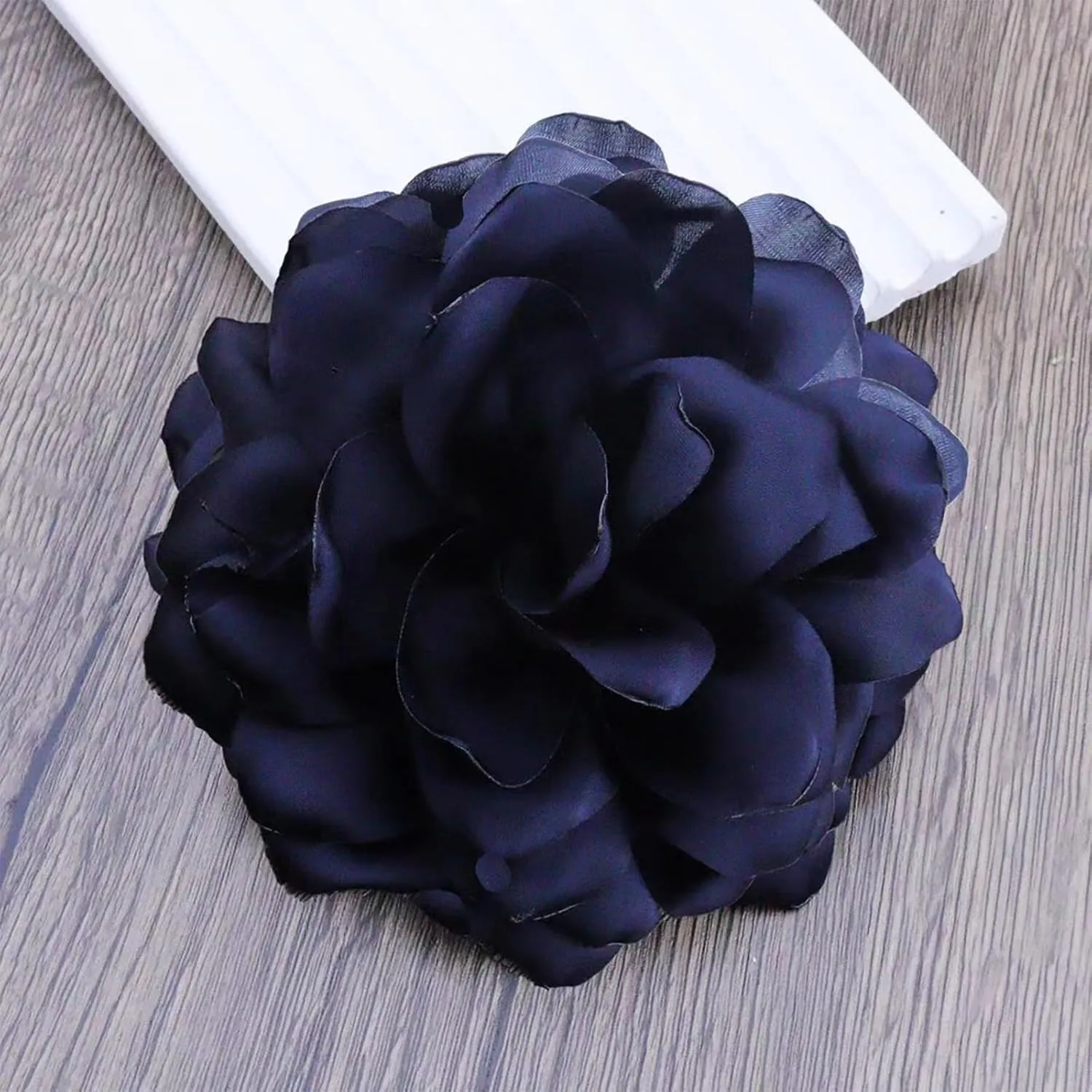 Big Flower Pins for Clothes Fabric Rose Flower Brooches for Women Large Delicate Elegant Flower Lapel Pin for Wedding Party Dance Banquet Wedding Guest Dresses Suit Accessories 7.5in