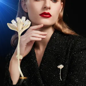 Flower Brooch Pin Rhinestones Pearl Flower Brooches Floral Pin Jewelry for Women Girls